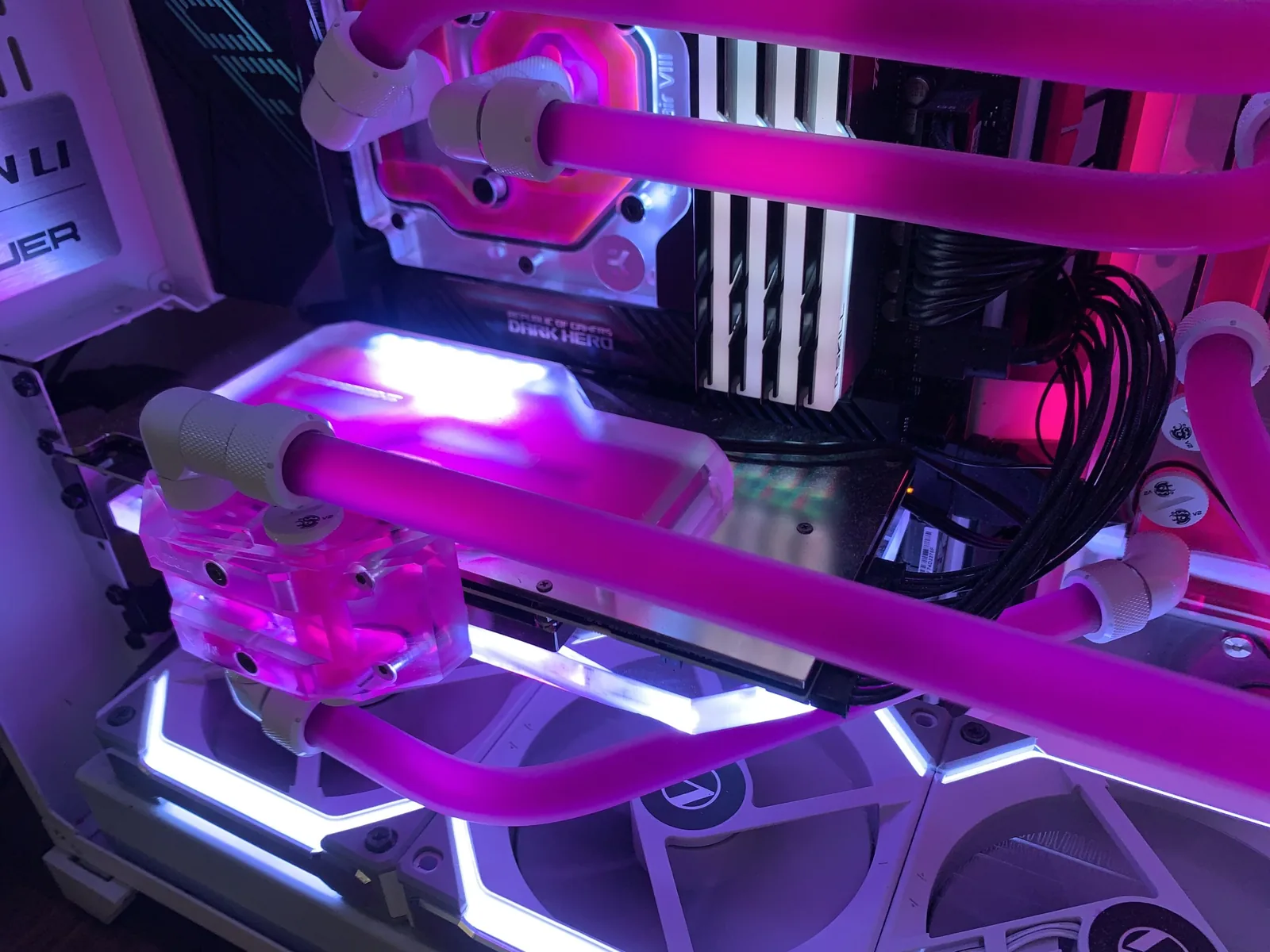 Custom loop water-cooled PC build